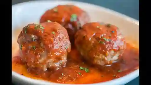 Albóndigas Rellenas de Jamón y Queso