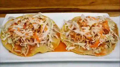 Tostadas de Pollo