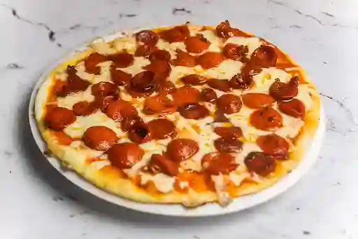 Pizza Personal de Chorizo y Butifarra