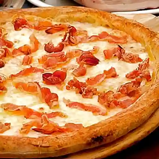 Pizza Tocineta y Jamón 4 Pz