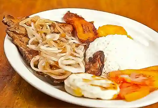 Higado Encebollado