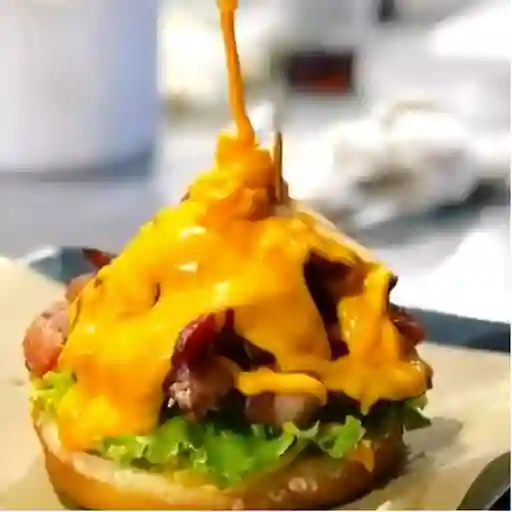 Cheddar Burger