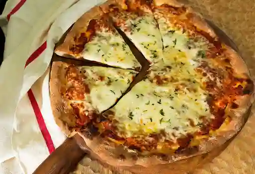 Pizza de Jamón y Queso