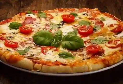 Pizza Napolitana Familiar
