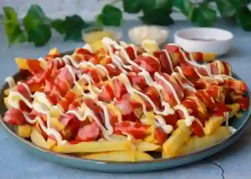 Salchipapa