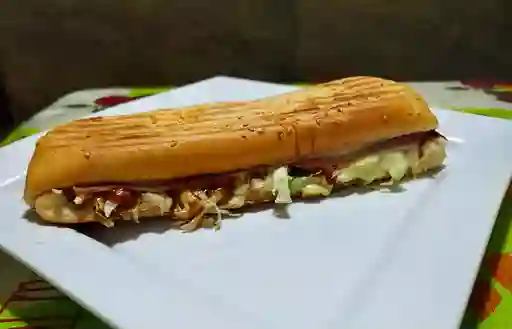 Sándwich de Jamón de Pollo