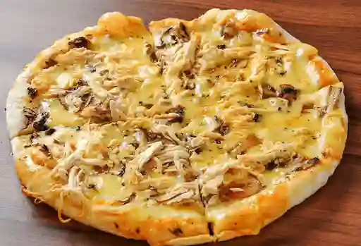 Pizza Pollo con Champiñones