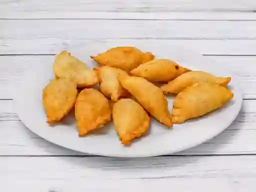 Empanadas con Pollo Fritas