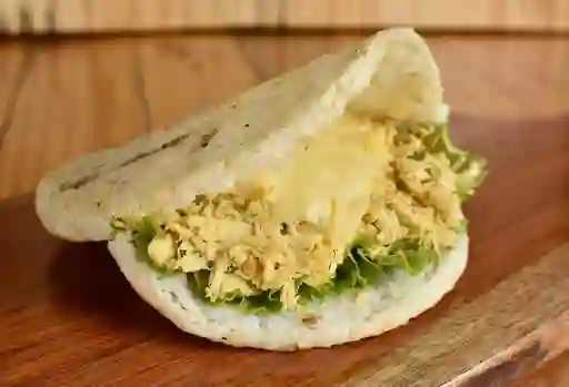 Arepa con Pollo