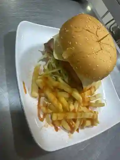 Hamburguesa Casera con Huevo Frito