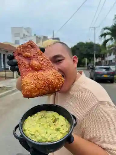 Adicion de Chicharrón Al Barril