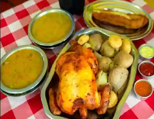 1 Pollo Asado + Maduro Relleno + Gaseosa