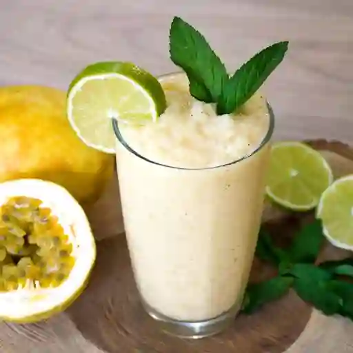 Jugo de Maracuyá en Leche 16 Oz