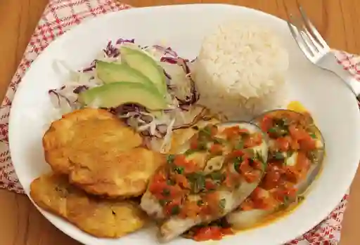 Platos con Bagre en Salsa