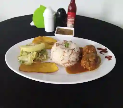 Albóndigas en Salsa