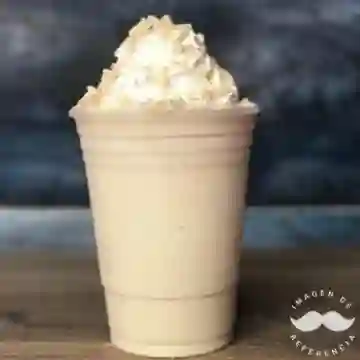 Frappé Explosión de Fresa 10 Oz