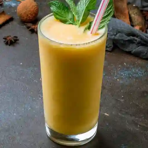 Batido de Mango y Maracuyá 16 Oz