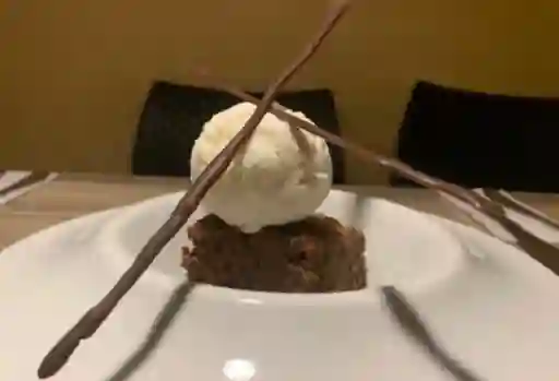 Brownie con Helado