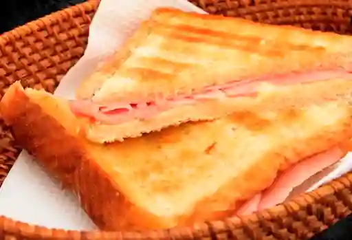 Sándwich Sencillo