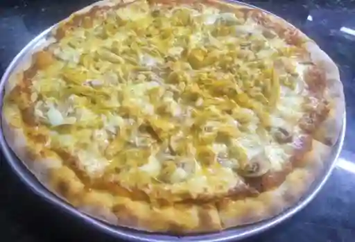 Pizza de Pollo con Miel Mostaza