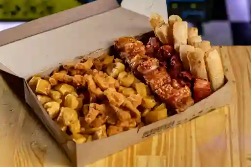 Picada Pa Reyes para 3 a 4 Personas.