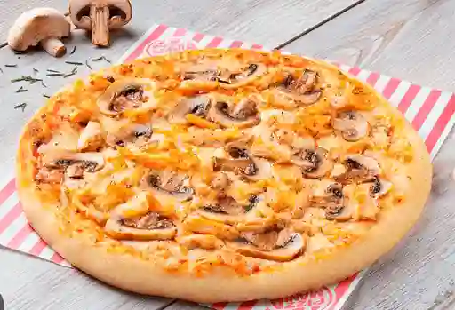 Pizza Pollo y Champinón Medium