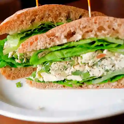 Sándwich de Atún
