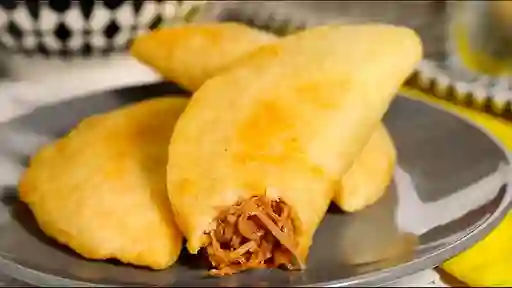 Empanada Solo Carne