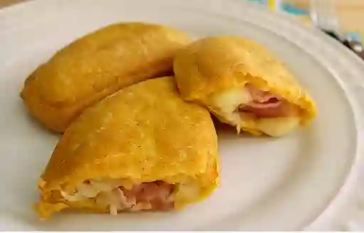 Empanada Hawaiana