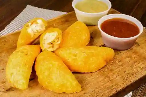 Empanada Solo Pollo