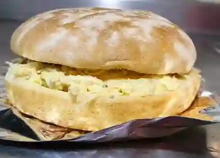 Sandwich de Pollo Artesanal
