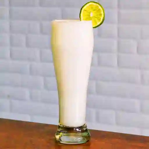 Limonada de Coco 16 Oz