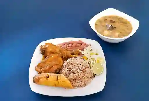 Pollo Guisado