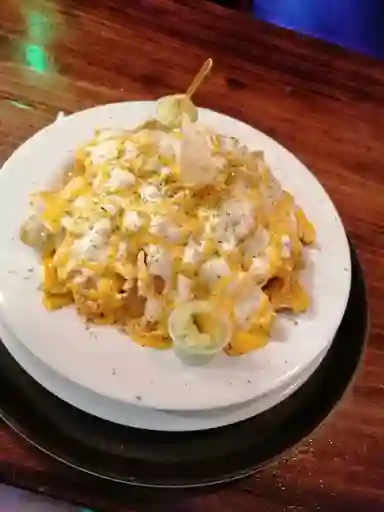 Nachos Brutal para 4 Personas