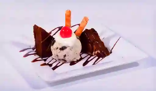 Brownie con Helado