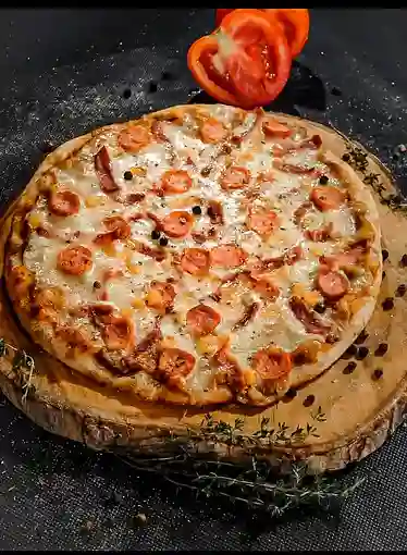 Pizza Carnívora Pequeña