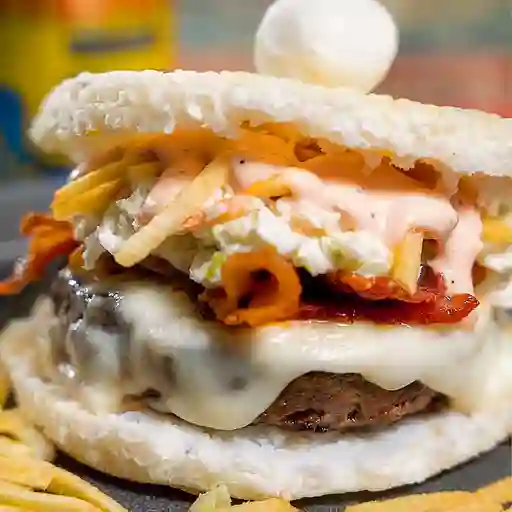 Arepa Burger Mixta