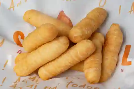 20 Pe-queños Fritos de Queso Tipo Coctel