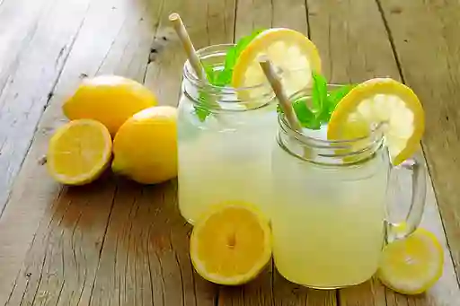 Limonada Natural 16 Oz