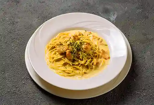 Pasta con Pollo