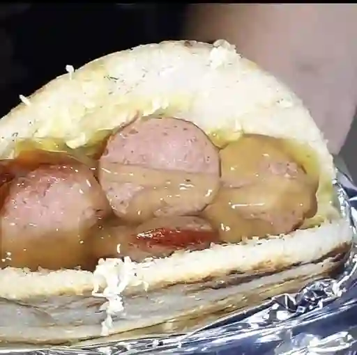 Arepa de Chorizo de Cerdo y Queso