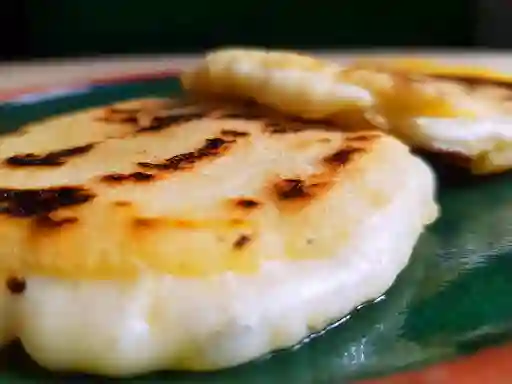 Arepa con Queso