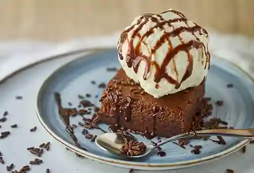 Brownie con Helado