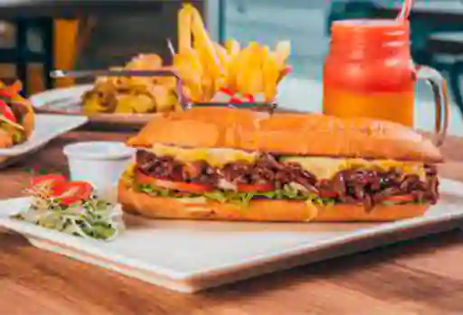 Sándwich Carne Desmechada