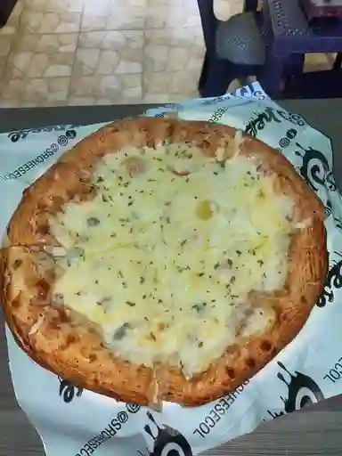 Pizza Pollo y Champiñón