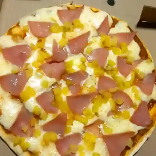 Pizza Pollo Hawaiana Medium