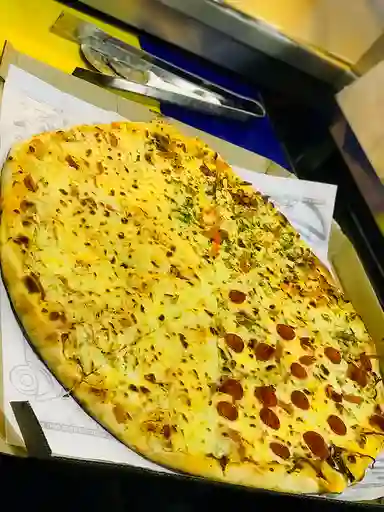 Pizza Familiar