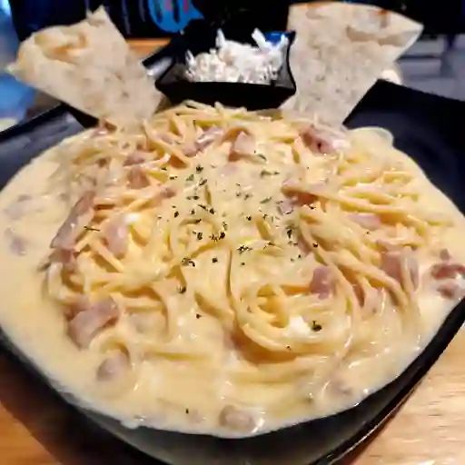 Pasta Alfredo