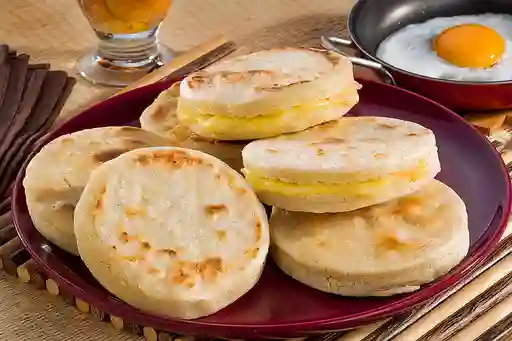 Arepa con Queso