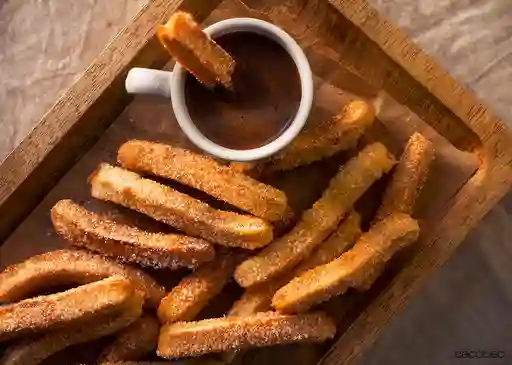 Churro de Fresa y Queso